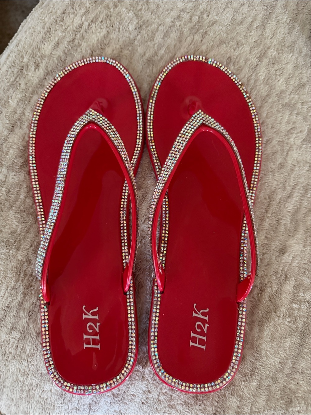 H2k Red Patent Rhinestone Trim Flip Flop Sandals